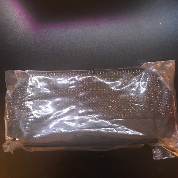 Tarte Black and Gold Fabric Bag - Picture 3 of 3